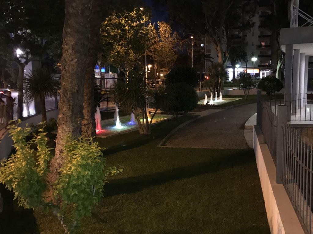 Costa Dorada Apartments Salou Bagian luar foto