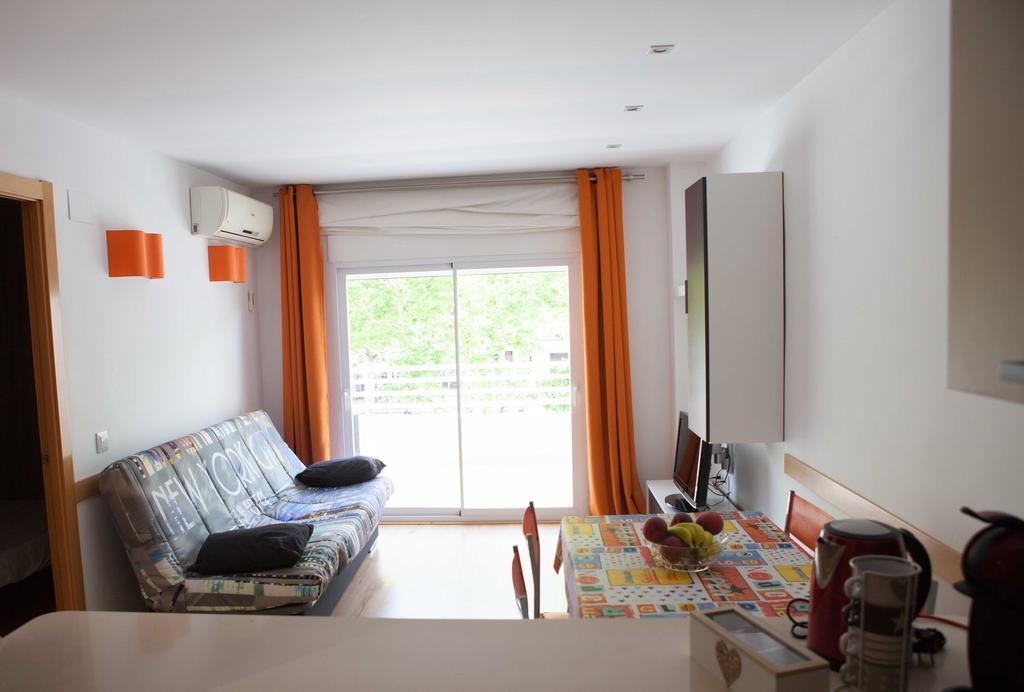 Costa Dorada Apartments Salou Bagian luar foto