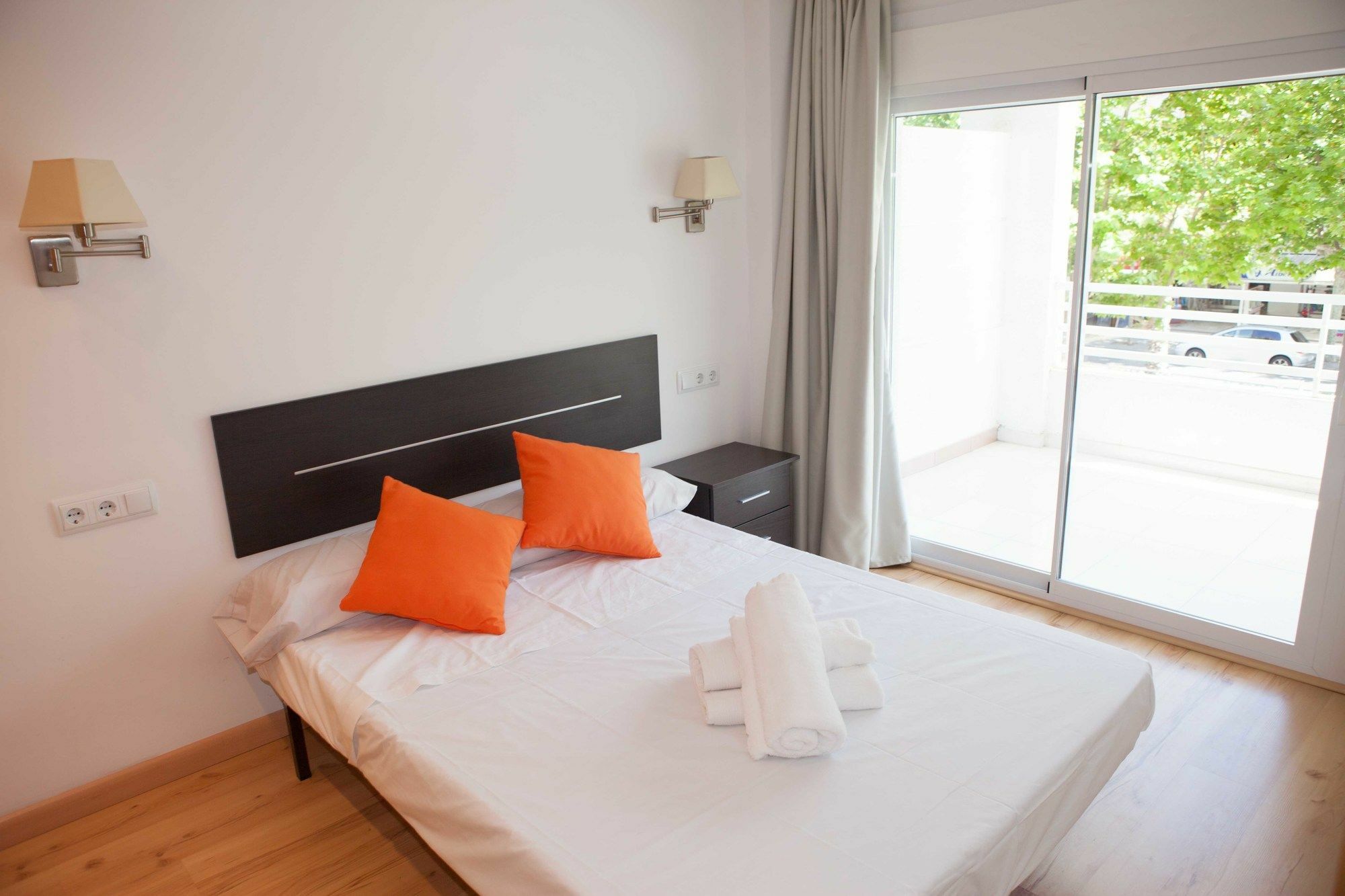 Costa Dorada Apartments Salou Bagian luar foto